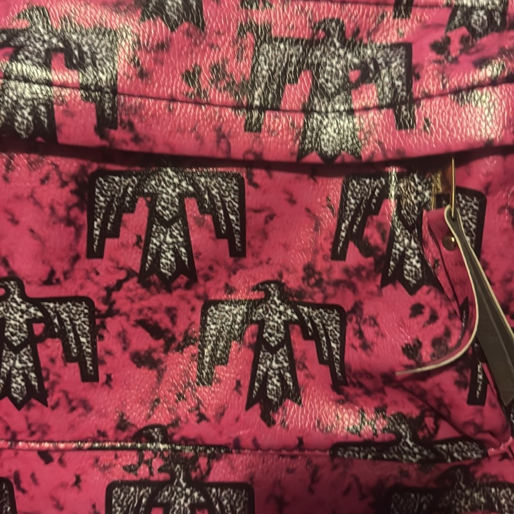Backpack - Picture 2 of 4